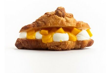 Круассан с манго