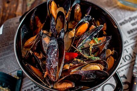 Мидии в сливочном соусе