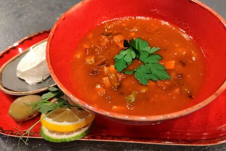 Солянка мясная