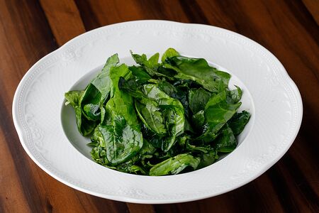 Жареный шпинат