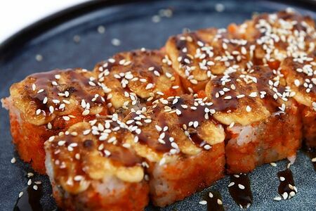 Запеченный ролл Унаги hot