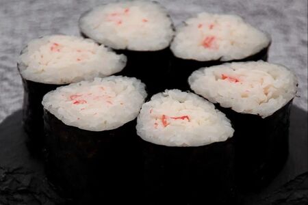 Ролл Кани маке