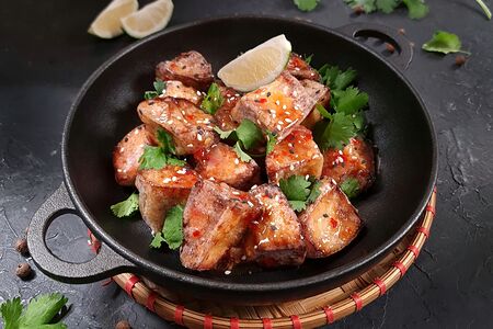 Хрустящие баклажаны в соусе сладкий чили