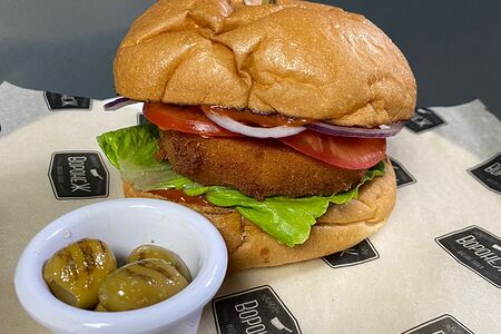 Бургер с котлетой из тыквы