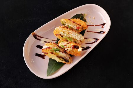 Жареные нэмы с крабом