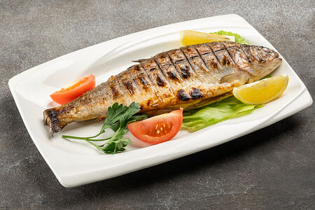 Радужная форель на мангале