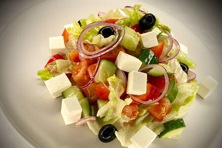 Салат греческий