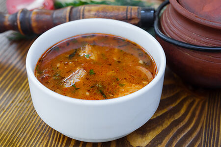 Солянка мясная