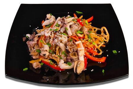 Удон с морепродуктами