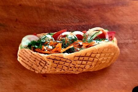 Булка с курицей