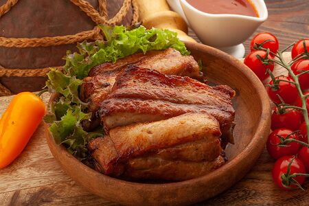 Шашлык из свиных ребер