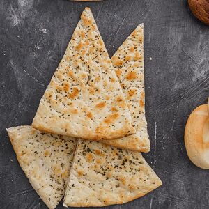 Фоккача с прованскими травами