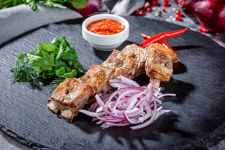 Шашлык из бараньих ребрышек