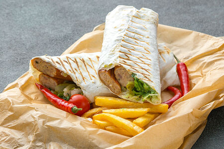 Хот-дог с баварской колбаской двойной в лаваше