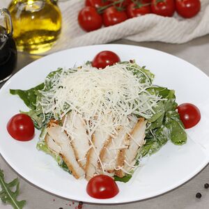 Կեսար աղցան