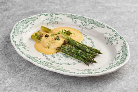 Спаржа на гриле