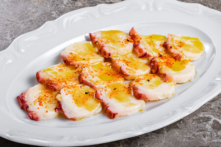 Карпаччо из осьминога