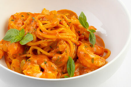 Аррабиата с креветками