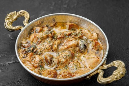 Курица со сливками