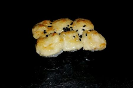 Запеченный мини ролл с крабом