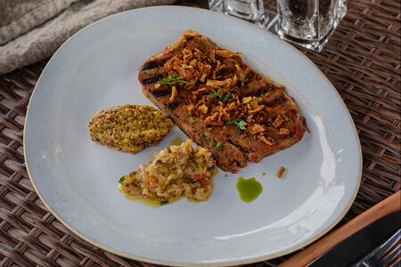 Утиный хлеб с соусом релиш