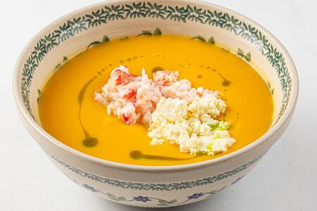 Тыквенный суп с Рикоттой и крабом