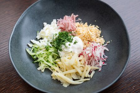 Окрошка на кефире