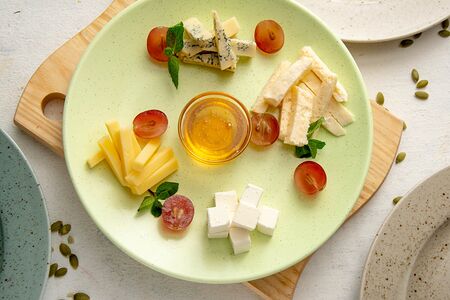 Сырная тарелка