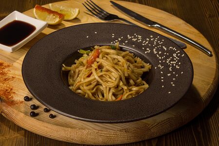 Удон с овощами