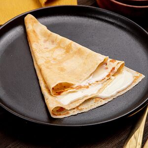 Блин со сгущенным молоком