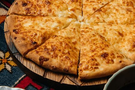 Хачапури по-имеретински