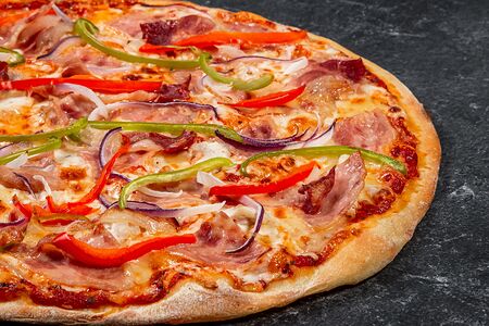 Мясная пицца