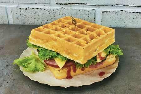 Бельгийская вафля Ветчина