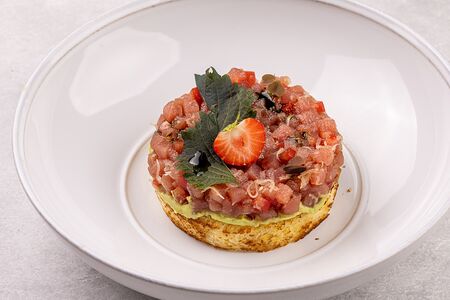 Тартар из тунца