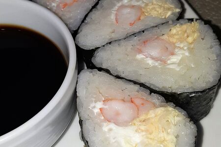 БигФуд ролл с креветкой 8 шт