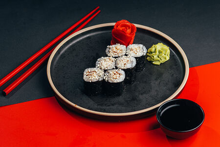 Мини-ролл с угрем