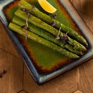 Спаржа с лимоном