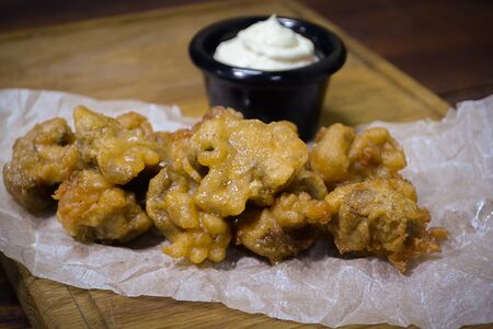 Шампиньоны в кляре