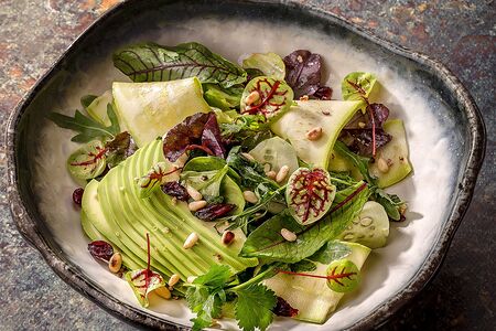 Зелёный салат