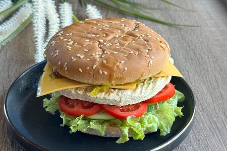 Биг Чиккен Мах