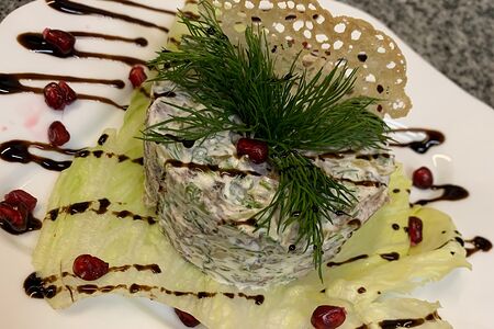 Салат с языком