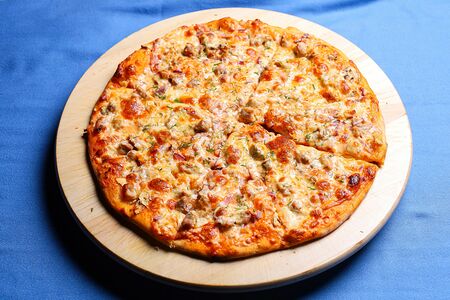 Пицца Деревенская