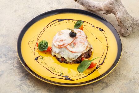 Пармеджано с говядиной