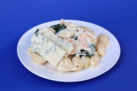 Паста блю чиз с креветками