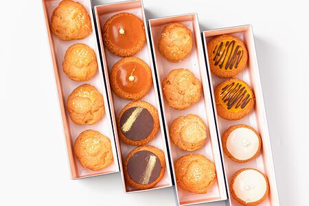 Все и сразу, набор профитролей