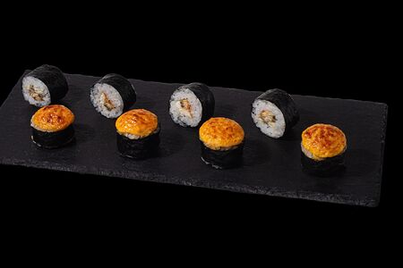 Ролл Спайси-угорь