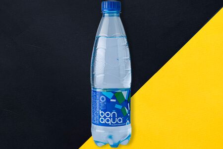 Вода Bonaqua с газом