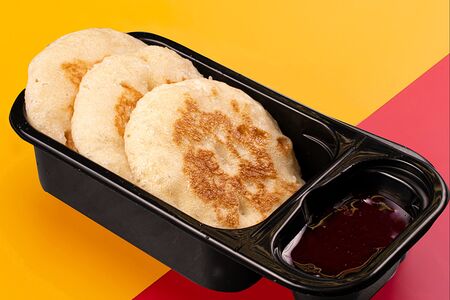 Оладьи с джемом