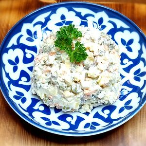 Оливье с говядиной