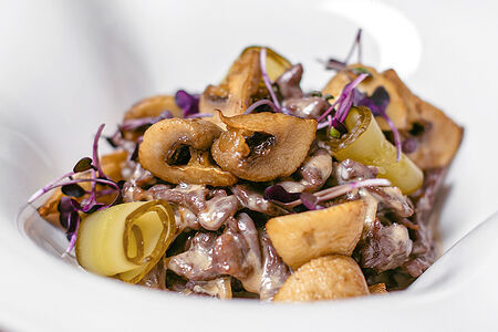 Мраморный бефстроганов